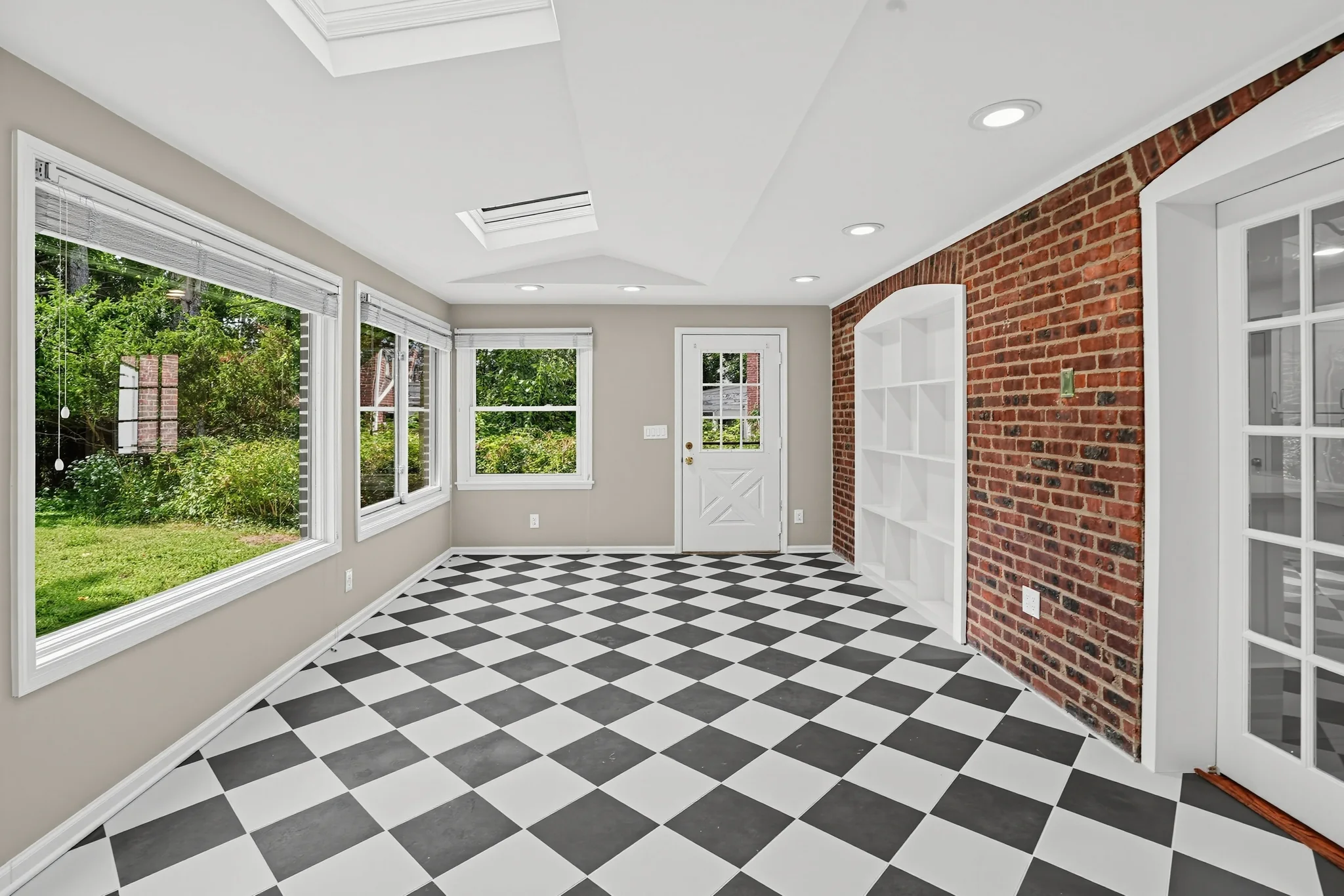 Detail — Glendalough Road Renovation, Montgomery County, PA
