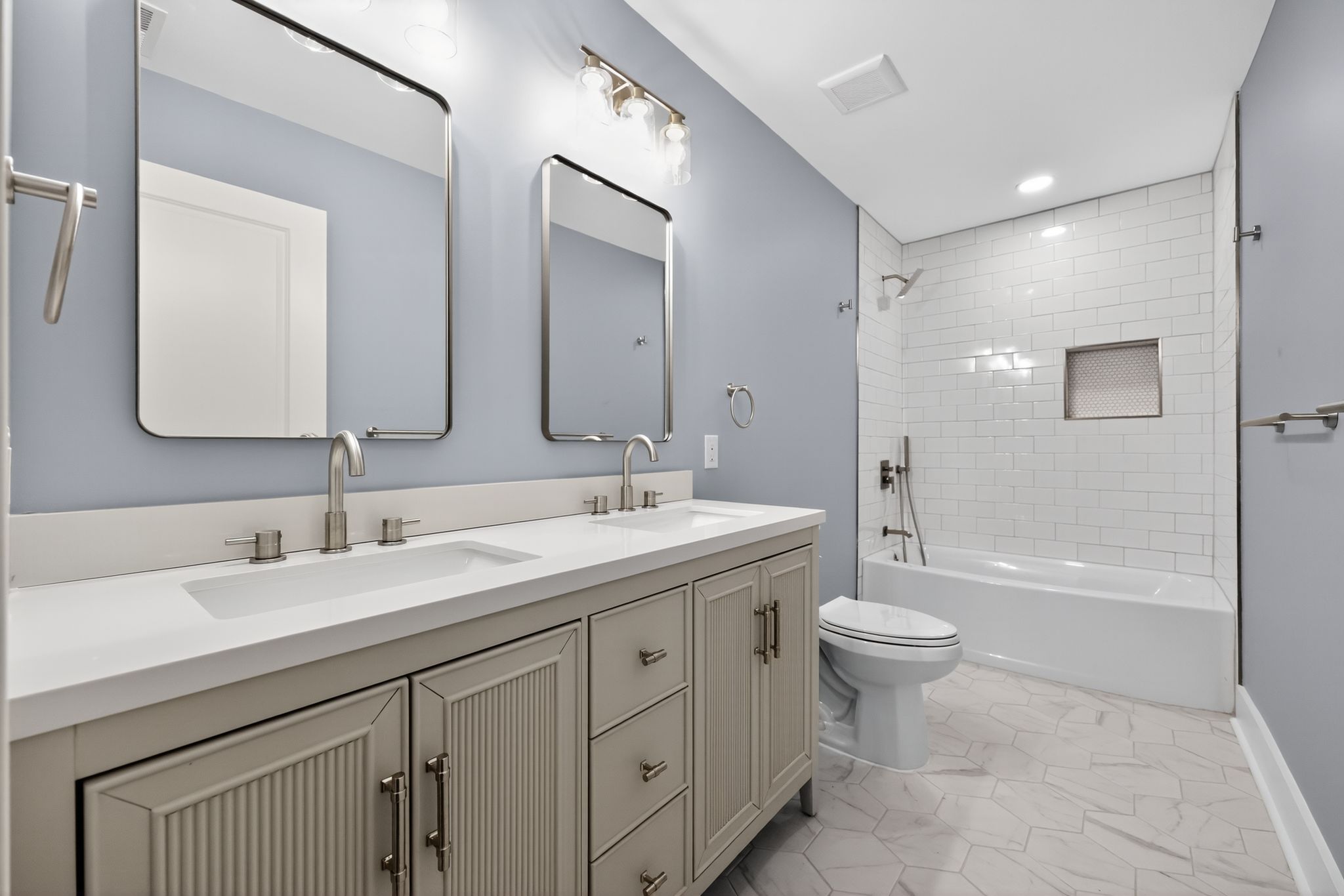 Bathroom — Douglas Road Renovation, Glenside, PA
