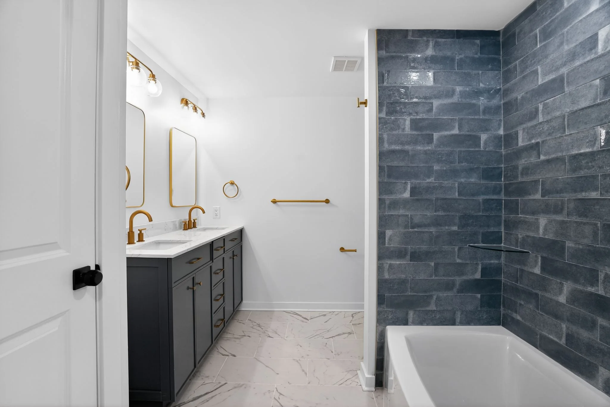 Bathroom — Rorer Street Renovation, Glenside, PA