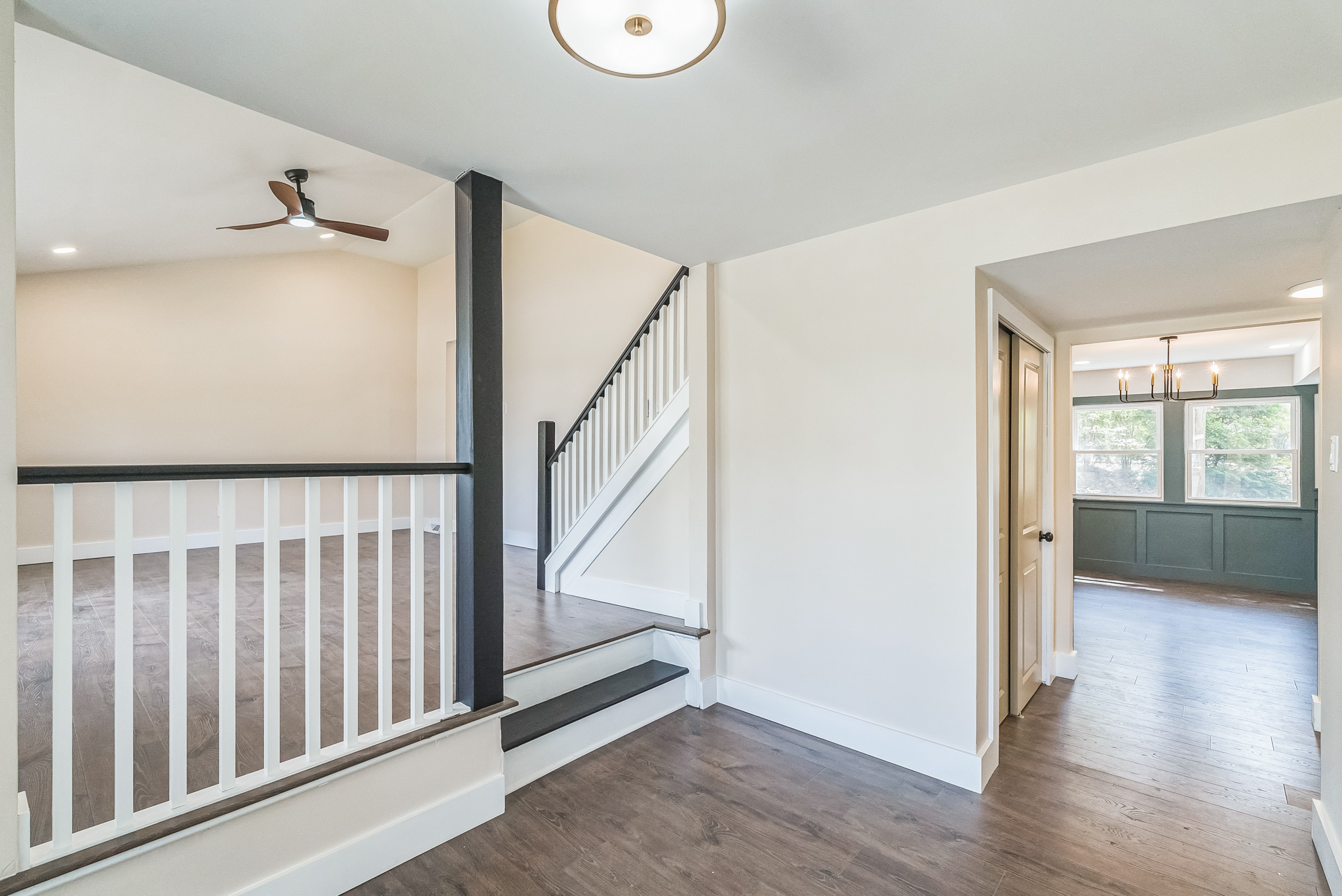 Foyer — Ridge Pike Residence, Lafayette Hill, PA